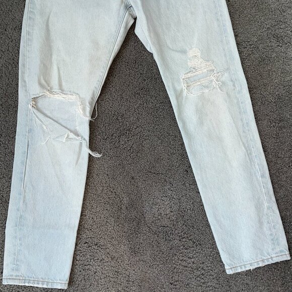 LEVI'S BIG E LIGHT WASH 501 S BUTTON FLY JEANS - W27 L 28 - Picture 3 of 15